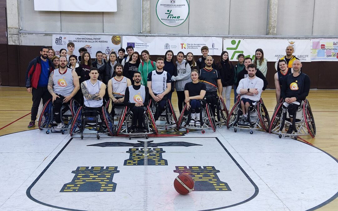 Experiencia inolvidable con el equipo de AMIAB de baloncesto en silla de ruedas