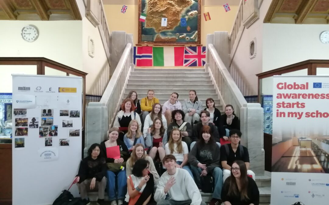 ERASMUS+ Ferrara(Italia), Lillestrom(Noruega) más Eltham Hill,Londres