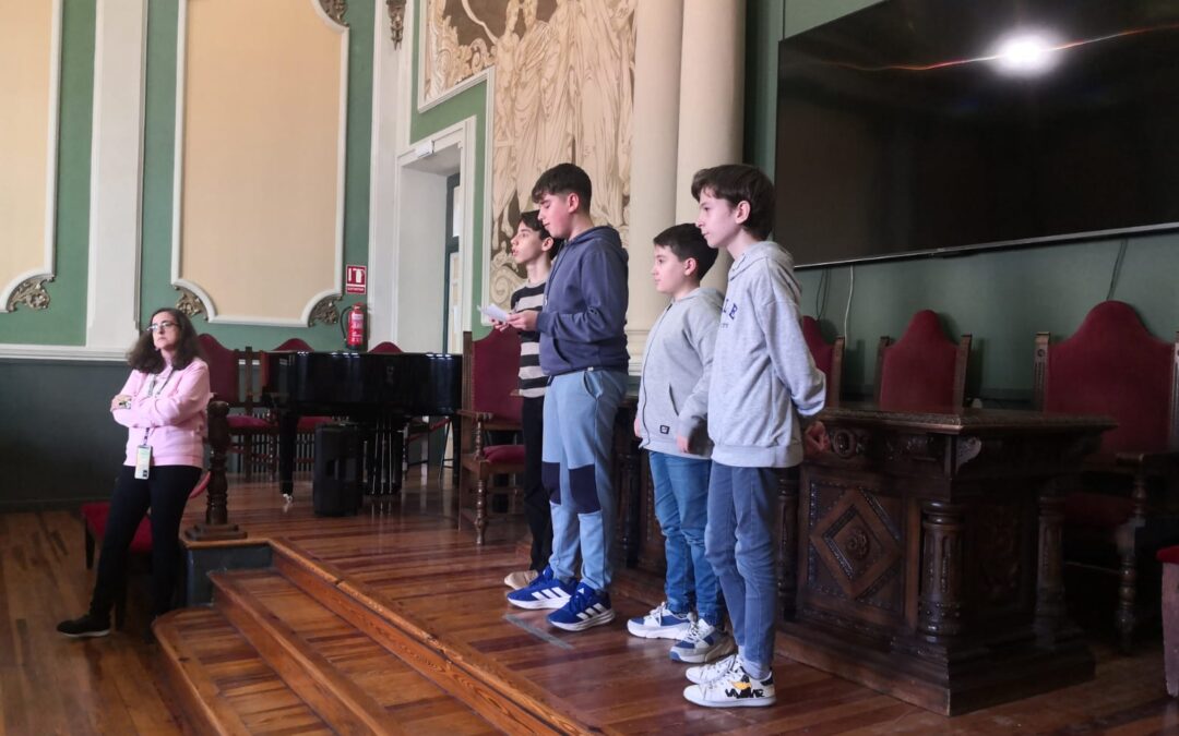 Visita de los colegios C. P. «Inmaculada Concepción» y C. P. «M. Llanos Martínez»