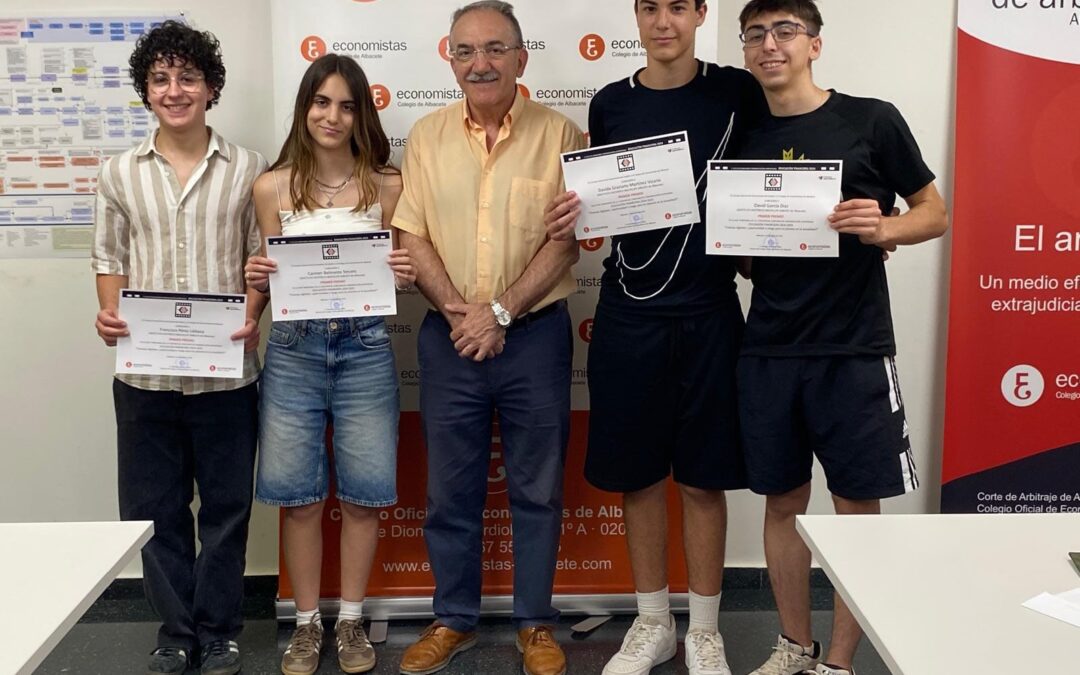 1er premio en el concurso audiovisual de educación financiera 2024/25