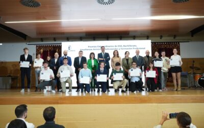 La alumna Lydia Gómez Carrión (Bachillerato Internacional) Premio Extraordinario ESO CLM